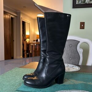 LASOCKI Black Leather Boots